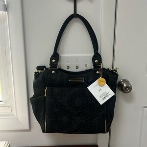 Petunia Pickle Bottom Central Park North Embossed City Carryall Diaper Bag,NWT